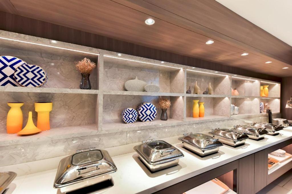 Hanting Premium Hotel Shanghai Hongqiao West Zhongshan Road Bagian luar foto